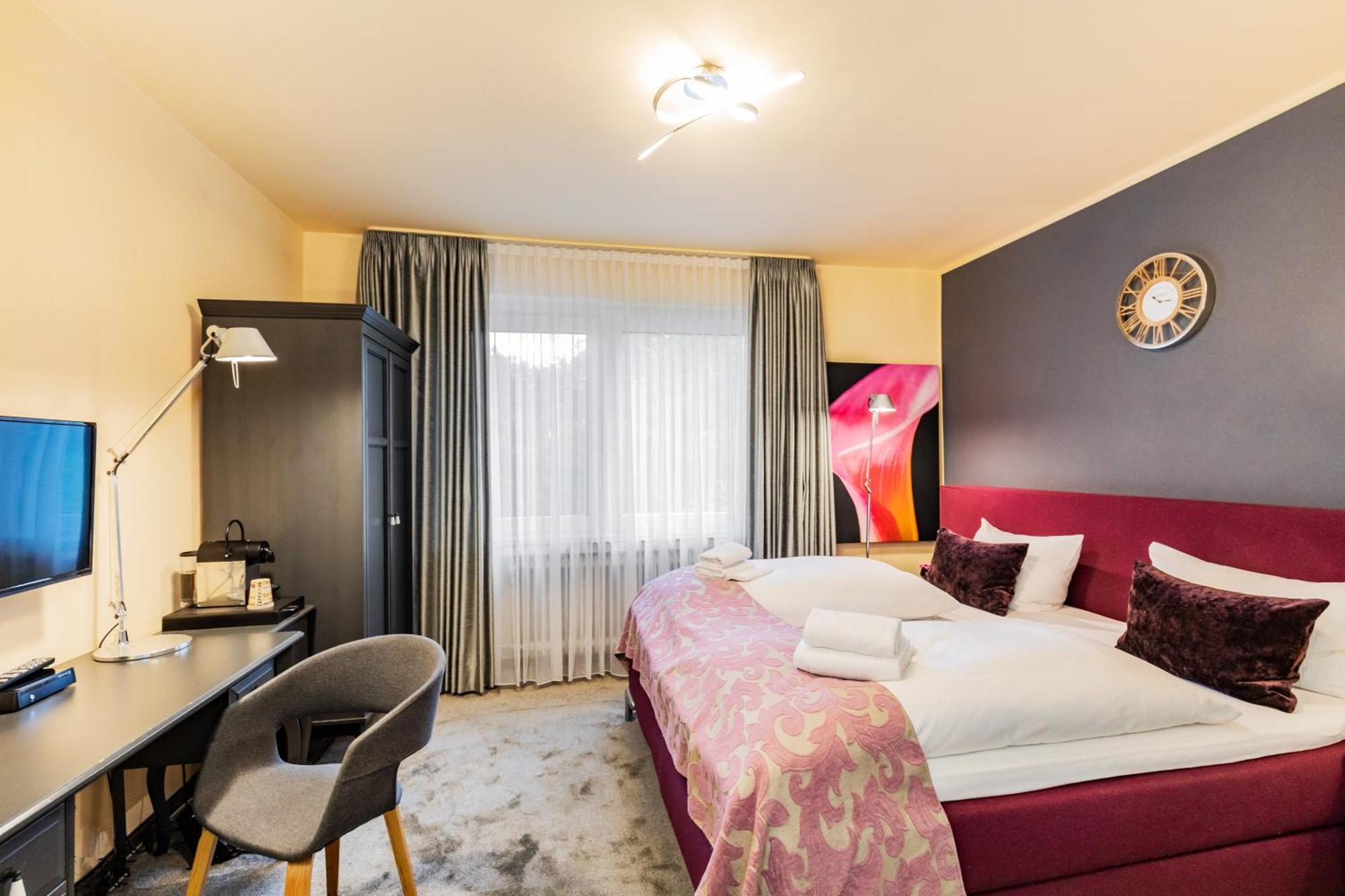 Hotel Fuerst Garden Dortmund Exterior foto